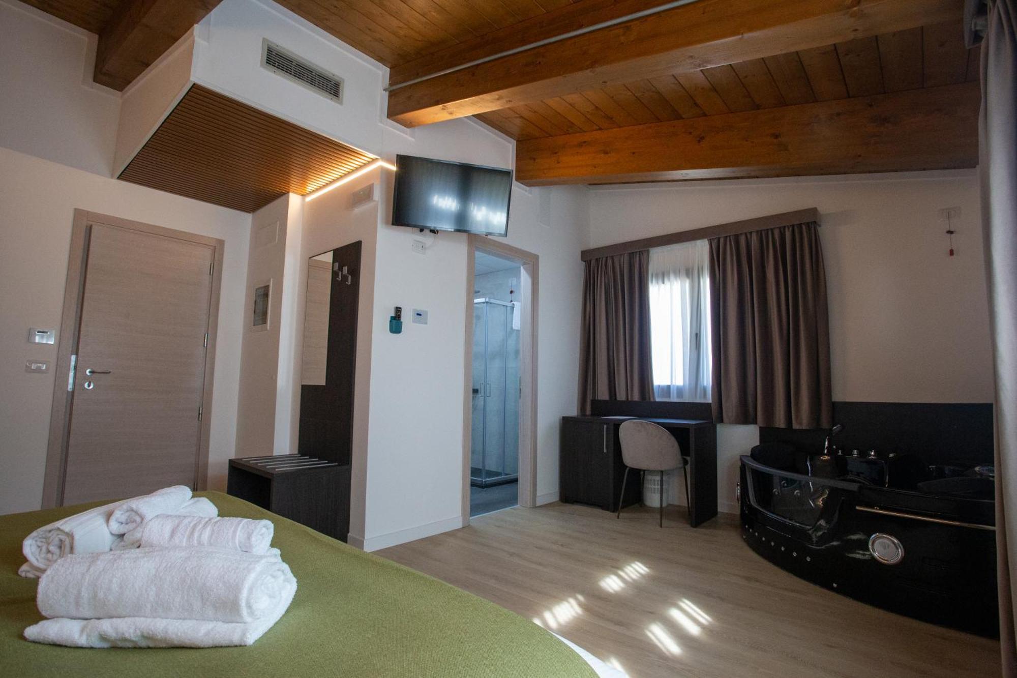 Hotel Il Castagneto à Amatrice Extérieur photo
