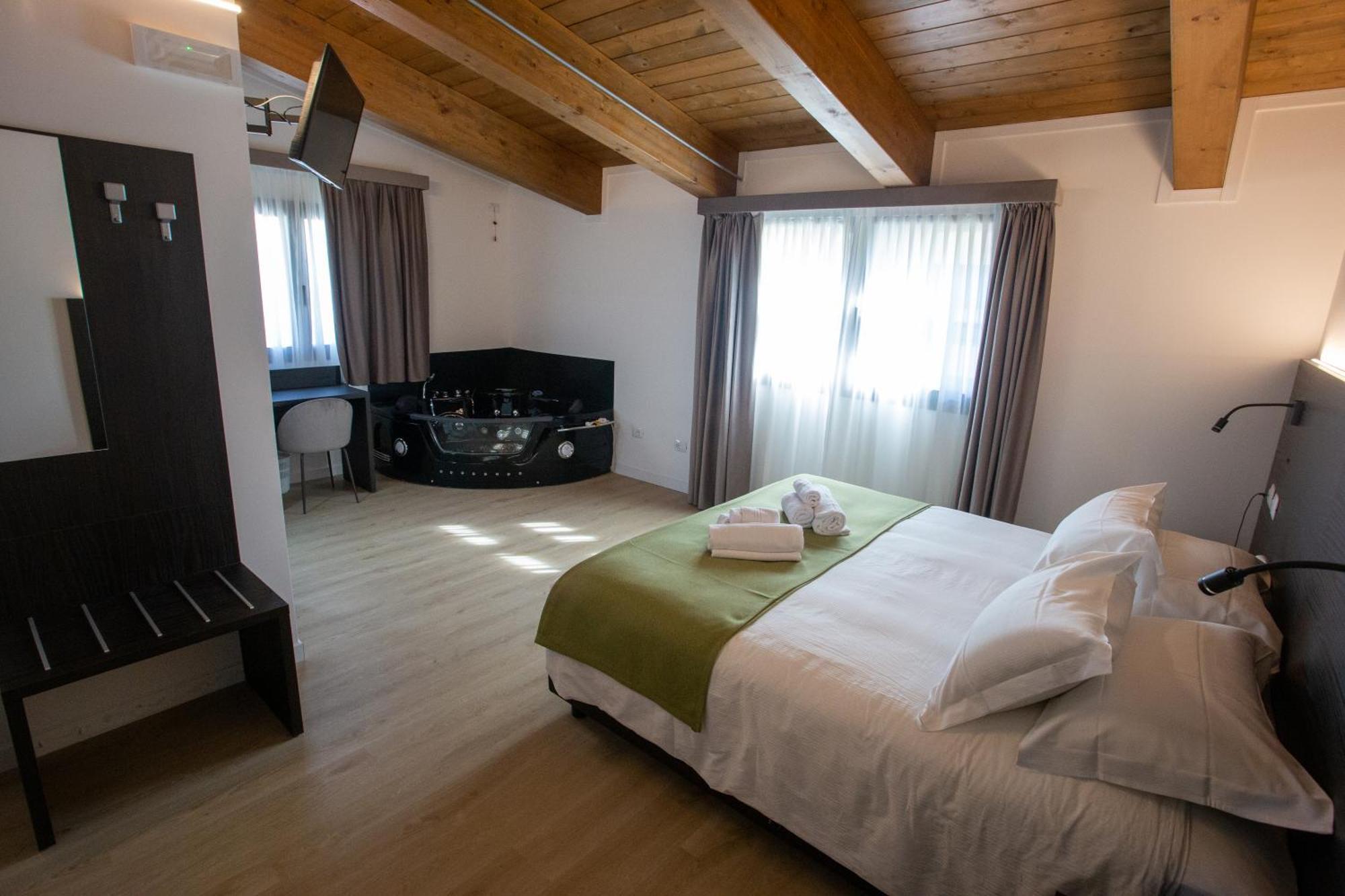 Hotel Il Castagneto à Amatrice Extérieur photo
